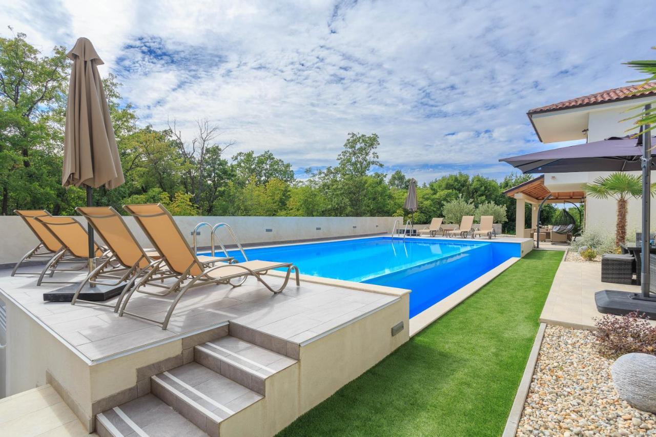 Villa Antonada Vrh  ภายนอก รูปภาพ