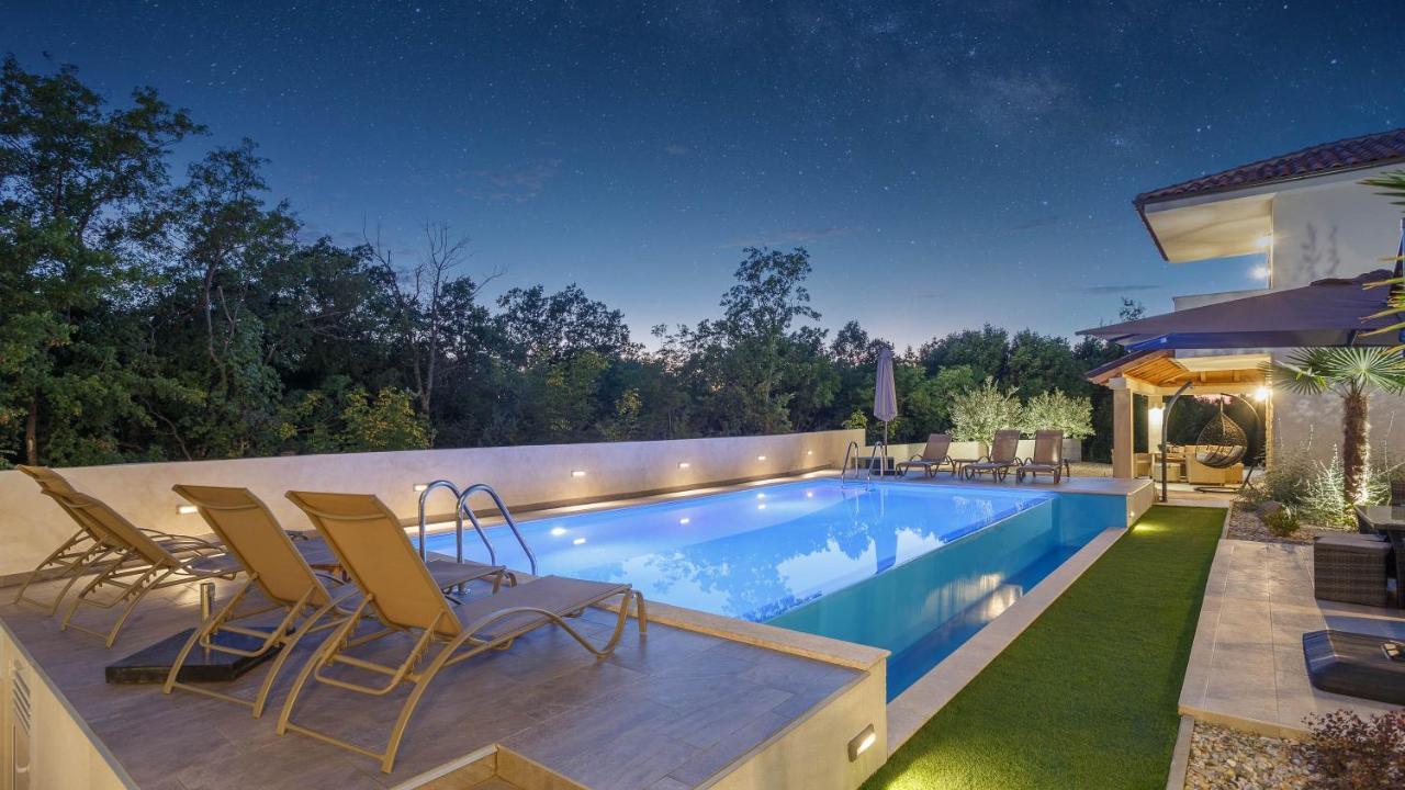 Villa Antonada Vrh  ภายนอก รูปภาพ