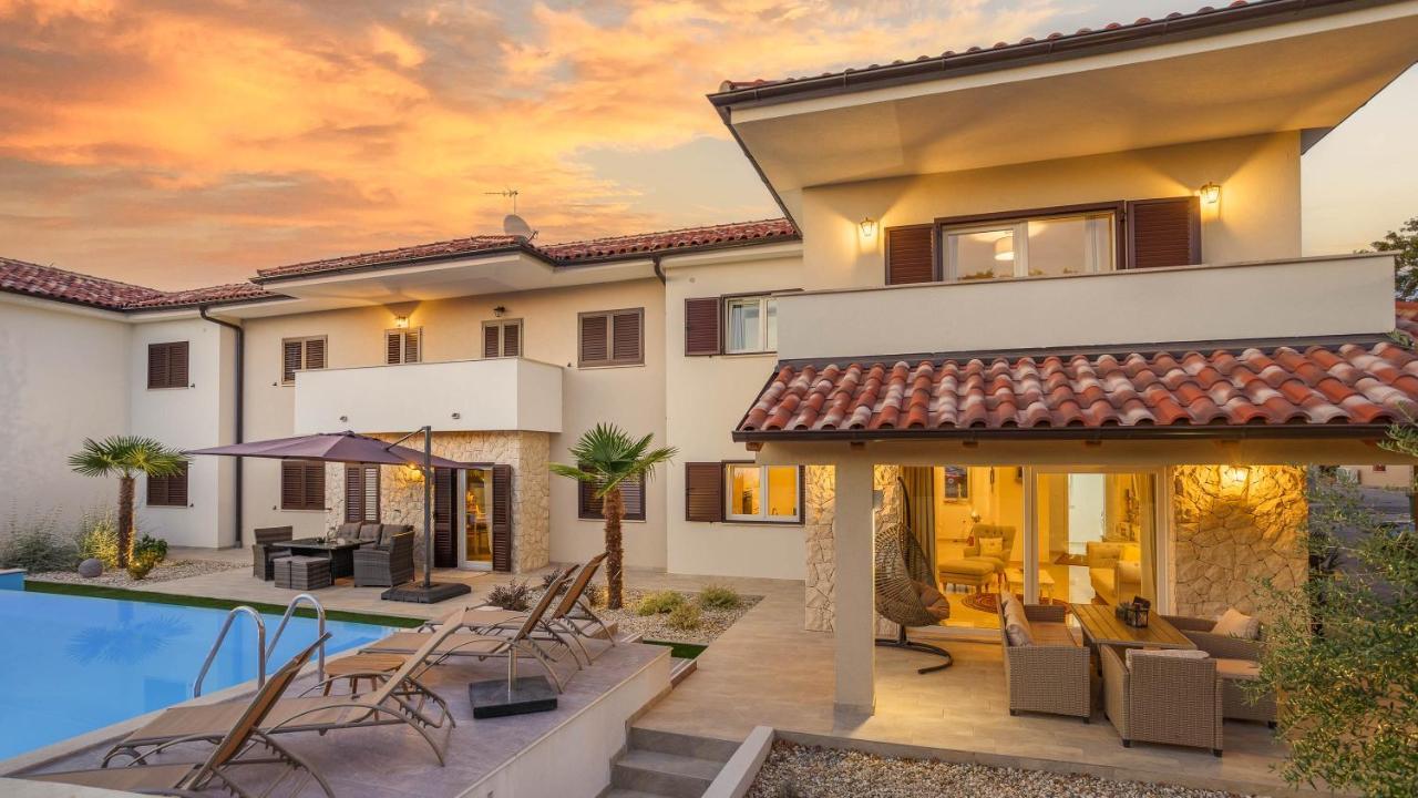 Villa Antonada Vrh  ภายนอก รูปภาพ