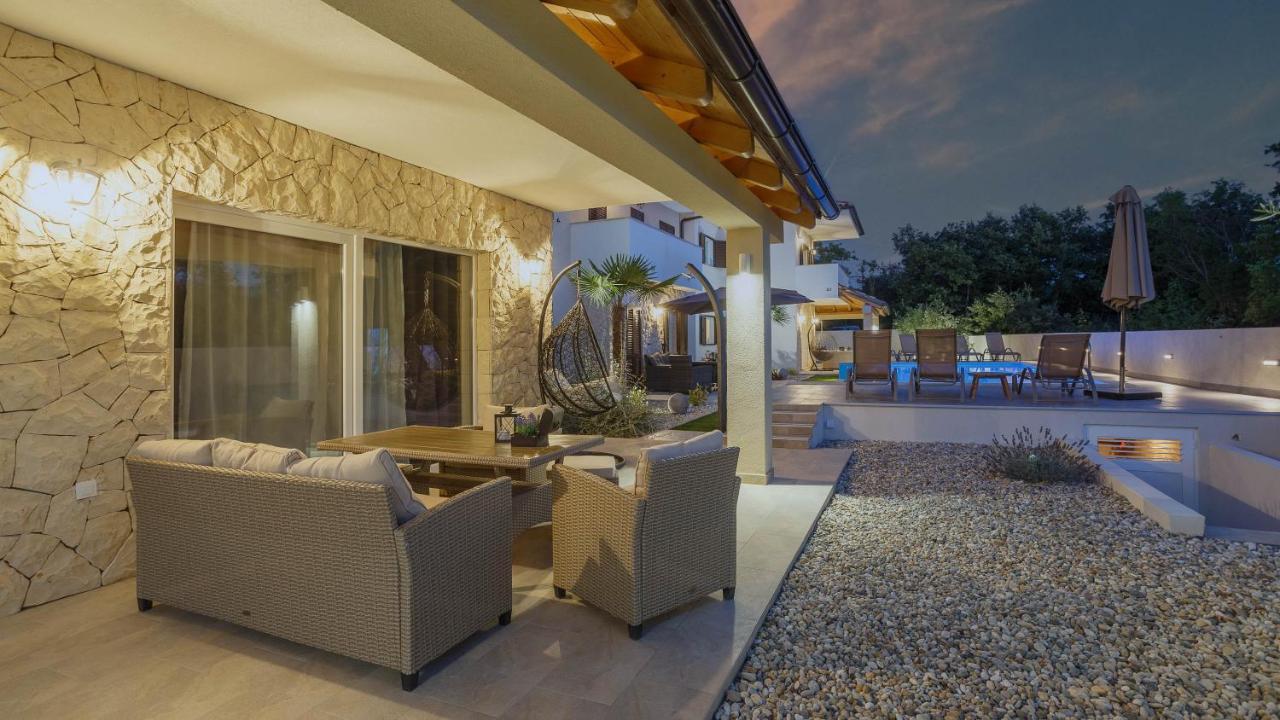 Villa Antonada Vrh  ภายนอก รูปภาพ